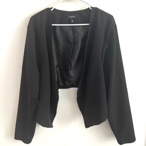 Torrid Blazer Women’s Black Size 4X Cropped Grunge Workwear Casual minimalist